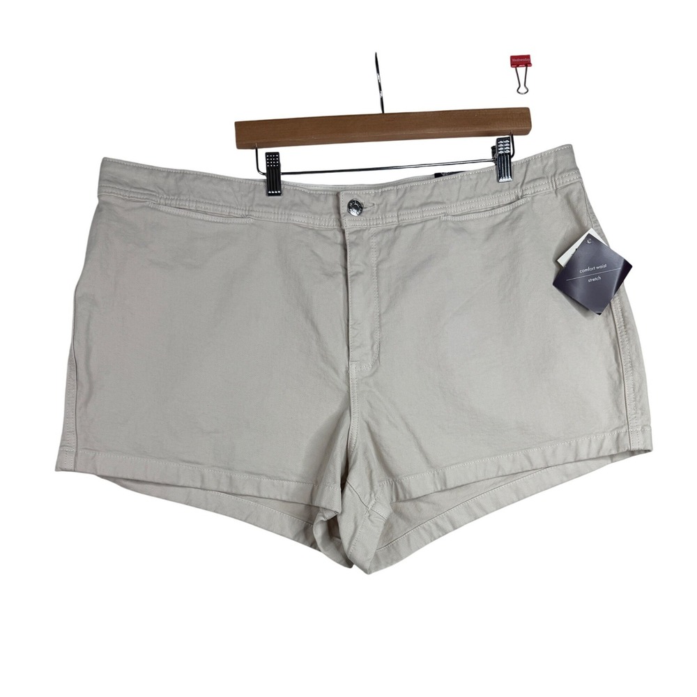 NWT Ava & Viv High Rise Smart‎ Shorts Size 22 Stretch Ivory White Denim